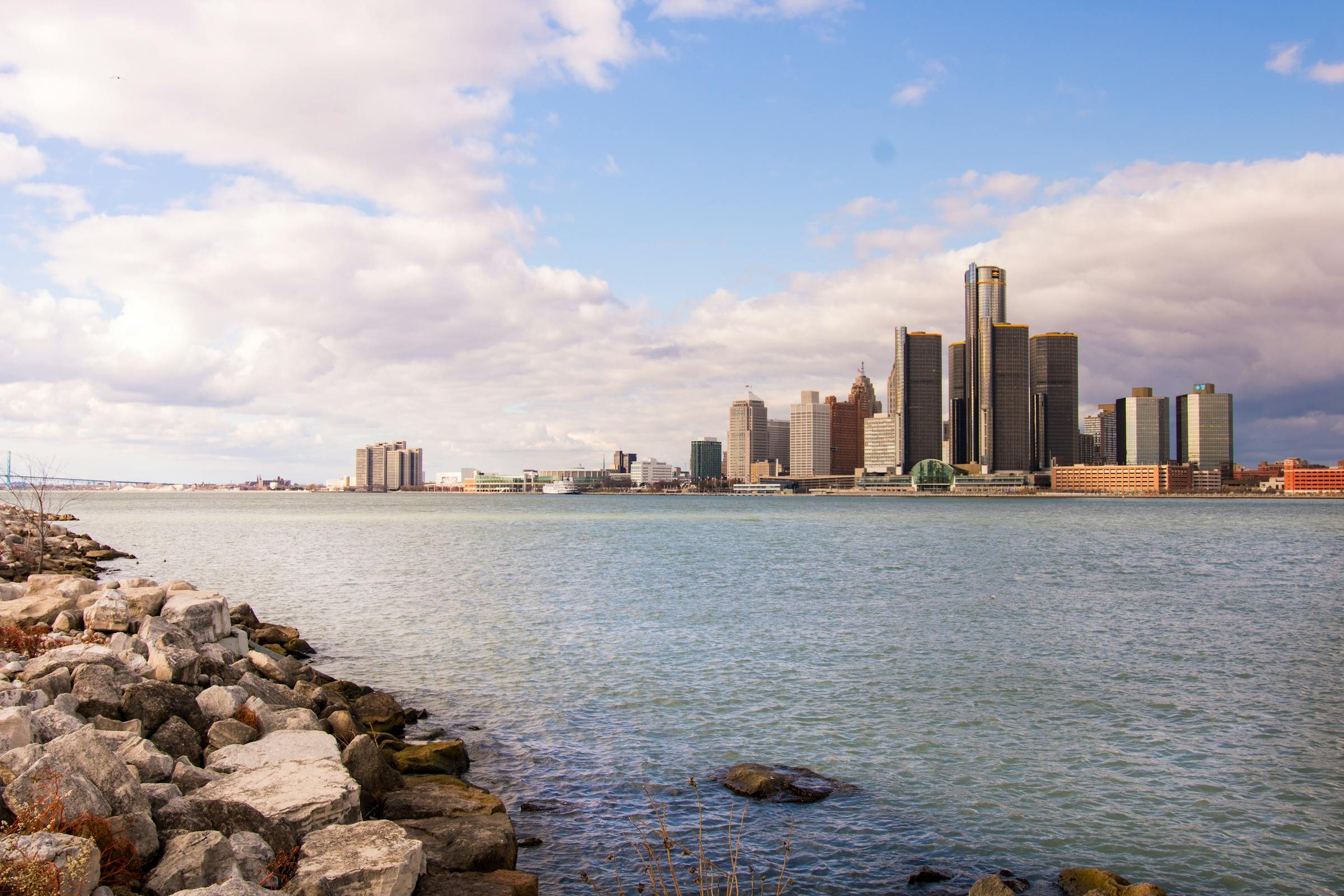 Downtown Detroit skyline on a bright, clear day